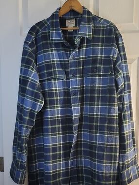 L.L. Bean Blue and Green Plaid Lightweight Shirt Jacket